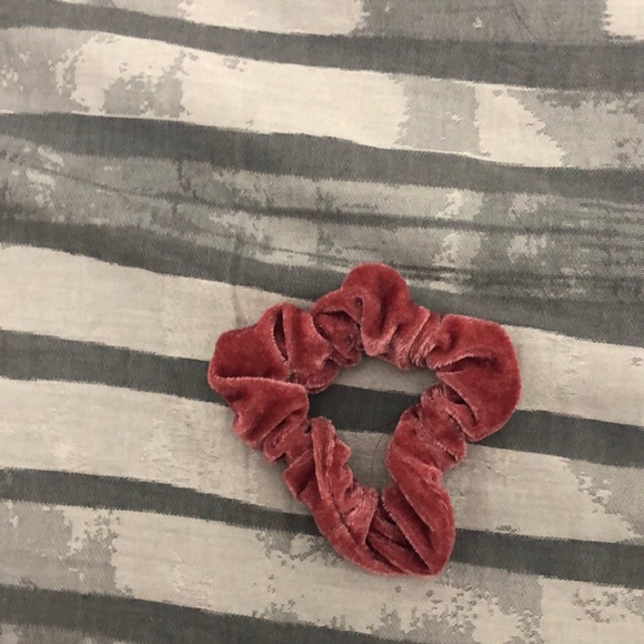 scrunchie set - Picture 4 of 7